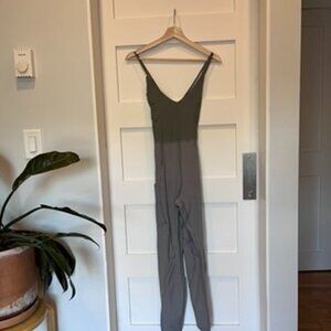 Goop G.Label Jumpsuit S